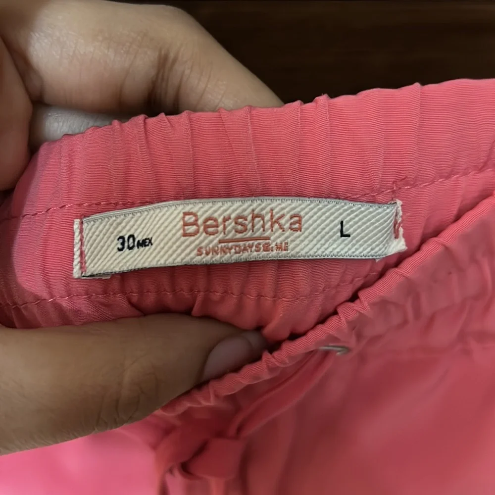 BERSHKA pink pants - Picture 1 of 6
